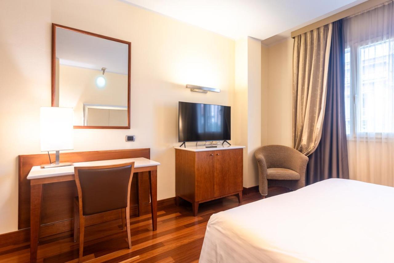 Hotel Airone - Ombrellone Incluso Al Bagno Dolce Vita A Marina Dal 1 Giugno Al 15 Settembre Grosseto Exteriör bild