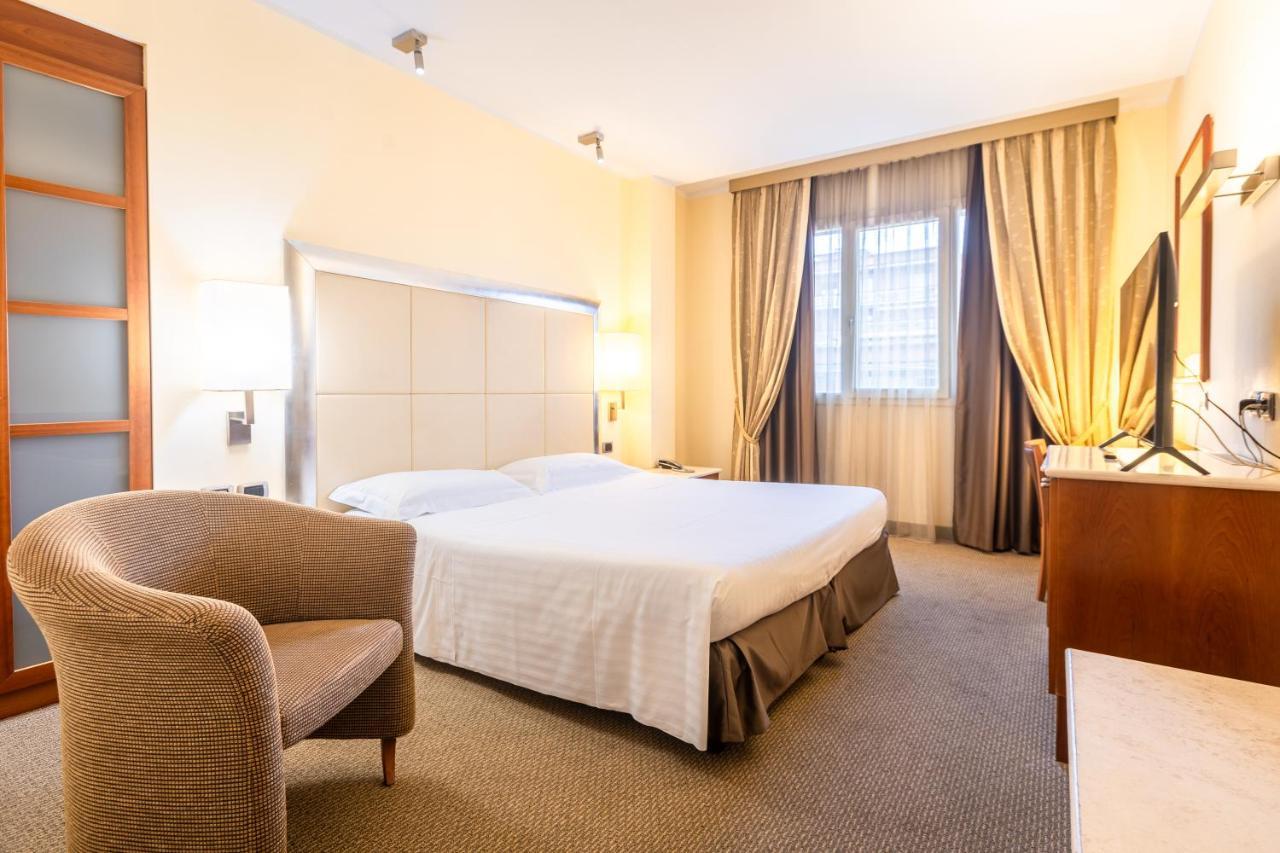 Hotel Airone - Ombrellone Incluso Al Bagno Dolce Vita A Marina Dal 1 Giugno Al 15 Settembre Grosseto Exteriör bild