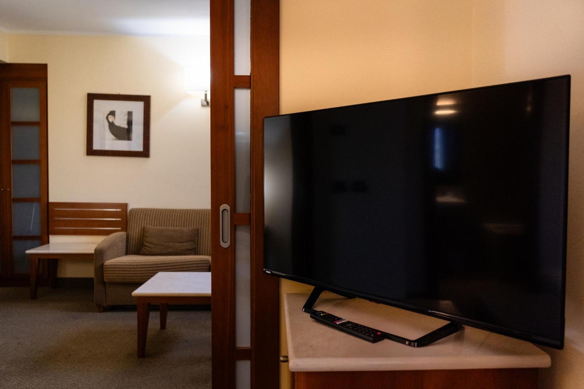 Hotel Airone - Ombrellone Incluso Al Bagno Dolce Vita A Marina Dal 1 Giugno Al 15 Settembre Grosseto Exteriör bild