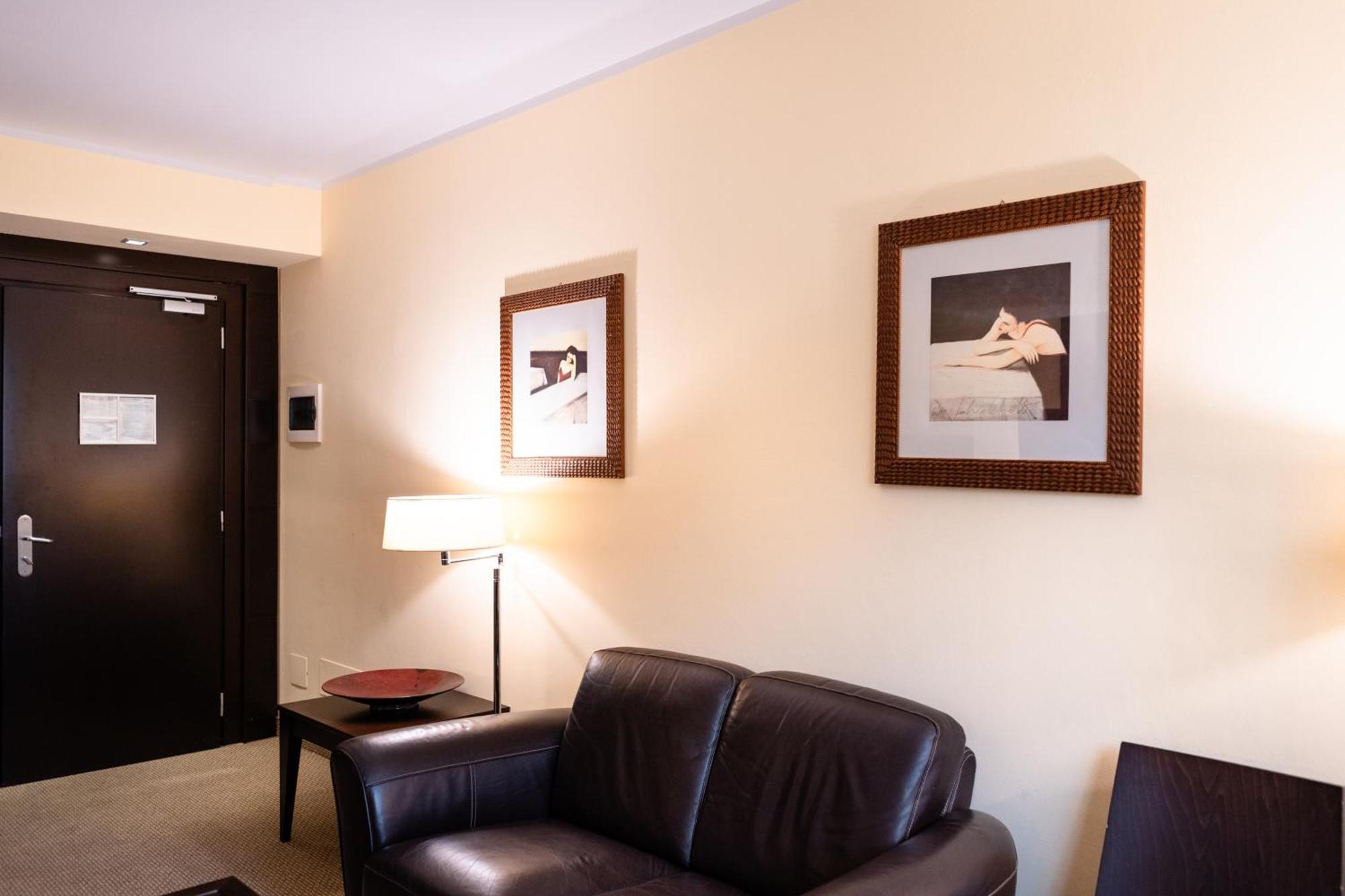 Hotel Airone - Ombrellone Incluso Al Bagno Dolce Vita A Marina Dal 1 Giugno Al 15 Settembre Grosseto Exteriör bild